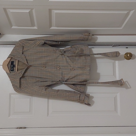 Plaid coat - Picture 2 of 7